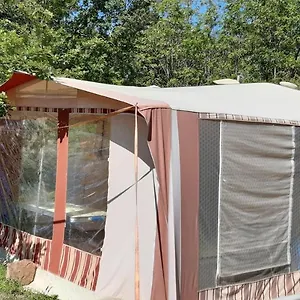 caravane-chez-l-habitant.hotels-rhonealpes.com/